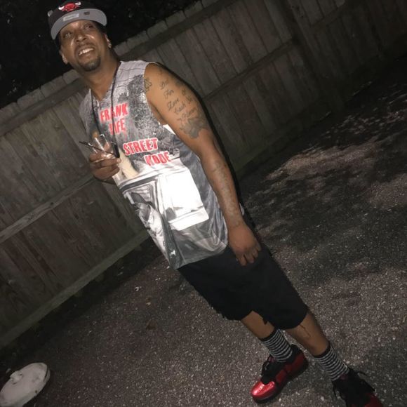 Meet your Posher, Gerald - Picture 1 of 1